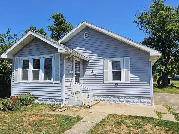 927 Parrish St, Mount Carmel, IL 62863