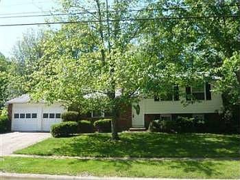 1st image of 637 Holiday Dr