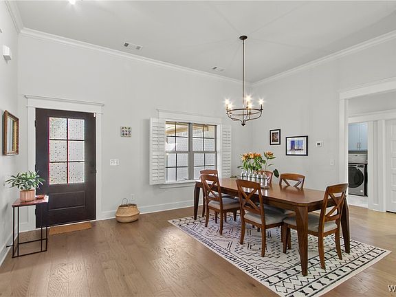 3rd image of 13895 Glenview Dr