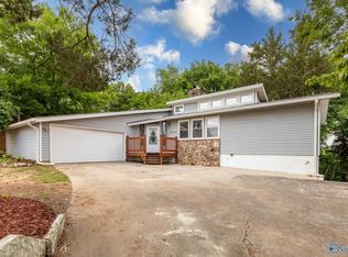 4710 Rutledge Dr NW, Huntsville, AL 35816