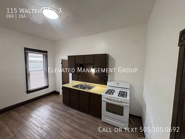115 Walter St NE #3 — Photo 6
