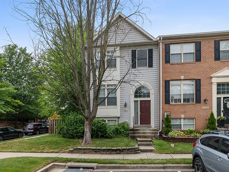 1501 N Rambling Way — Photo 3