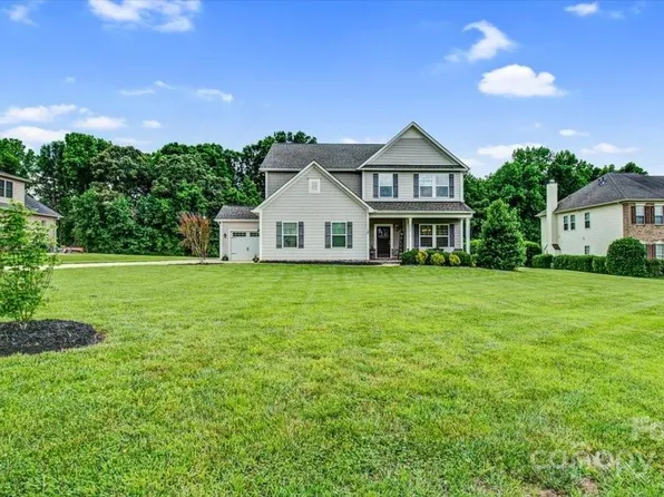 2137 Darian Way, Waxhaw, NC 28173