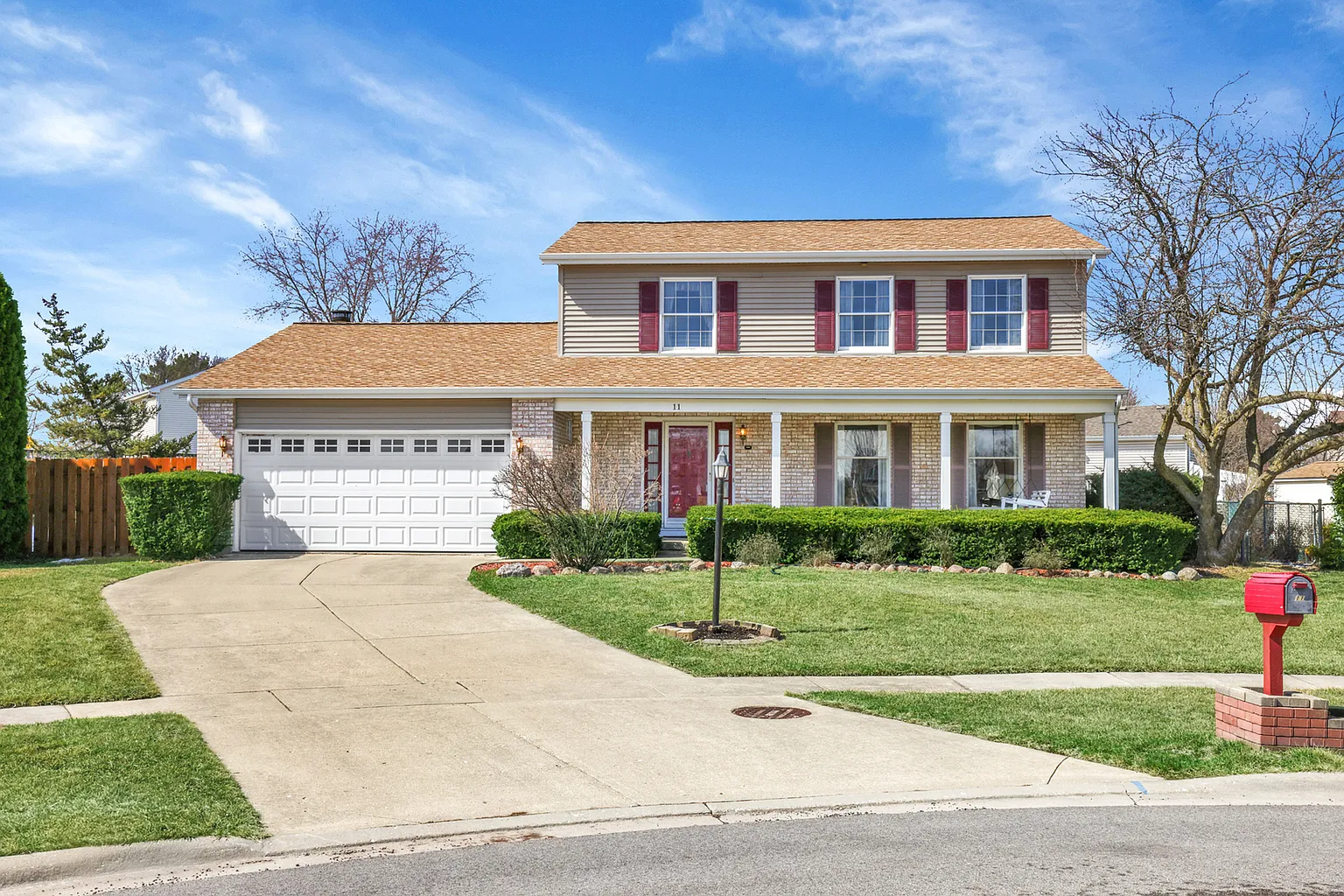 11 Canterbury Ct photo 1