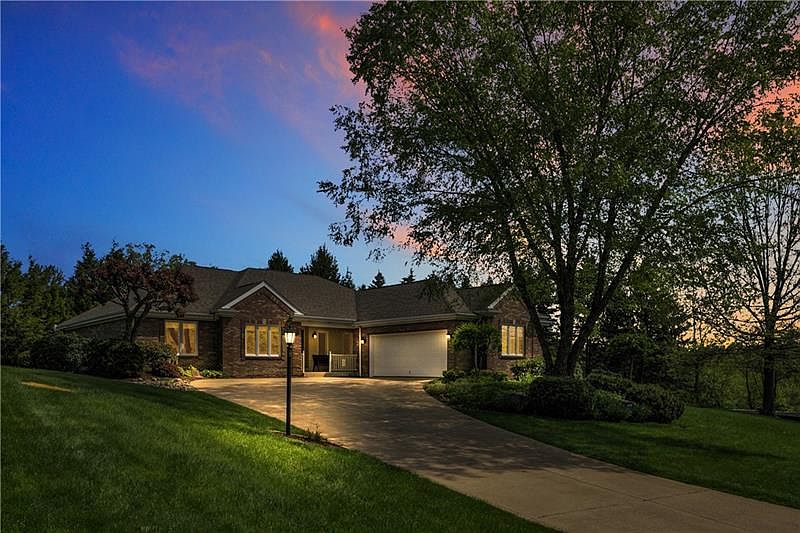 1st image of 100 Bartlett Ct