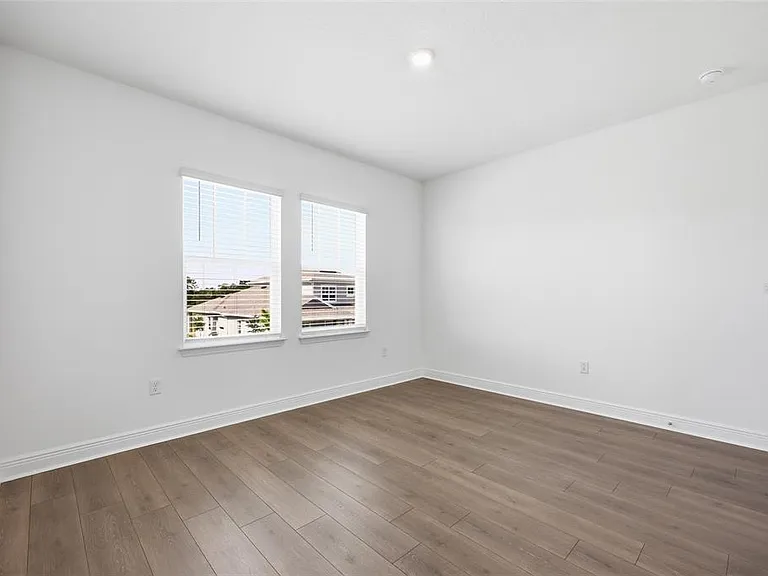 10085 Ballast Dr — Photo 31