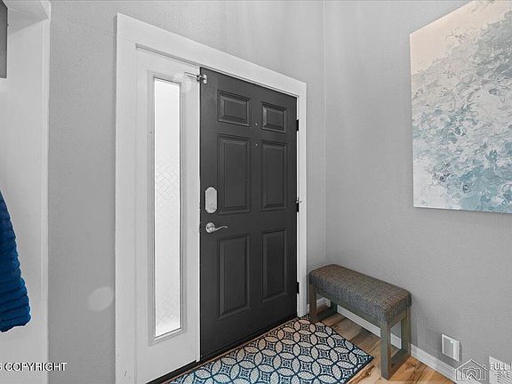 5th image of 9304 Hall Cir