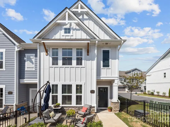 3105 Ada Mill Aly, Charlotte, NC 28205