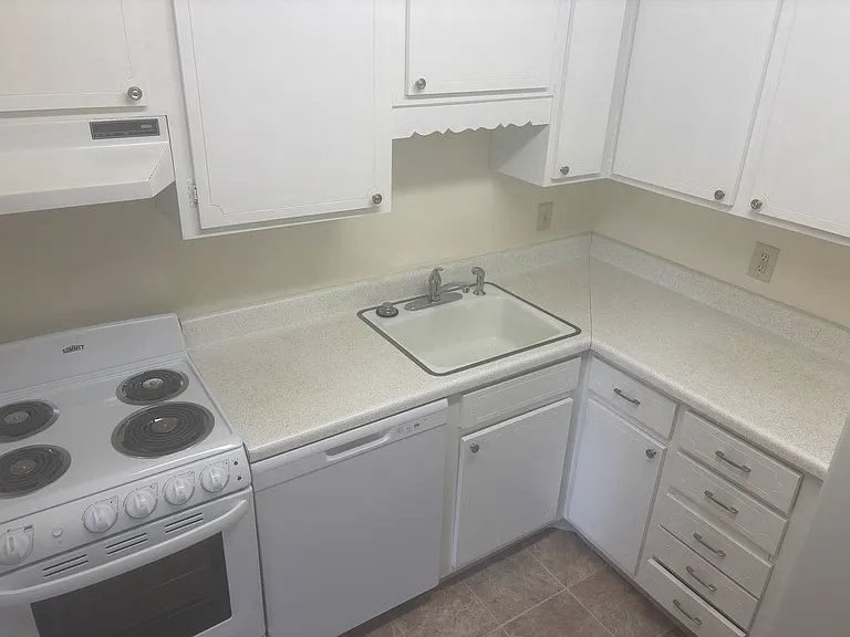 1022 Perkins Jones Rd #A5 — Photo 5