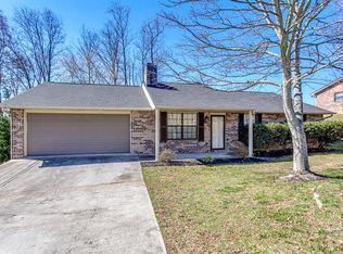 6015 Bridge Garden Rd, Knoxville, TN 37912
