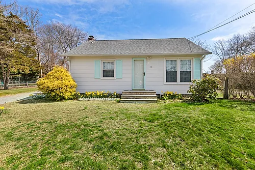 91 Hedges Ln Photo 1