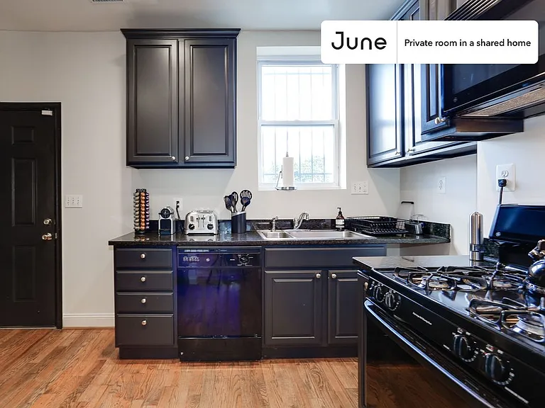 1727 New Jersey Ave NW #1-2C — Photo 9