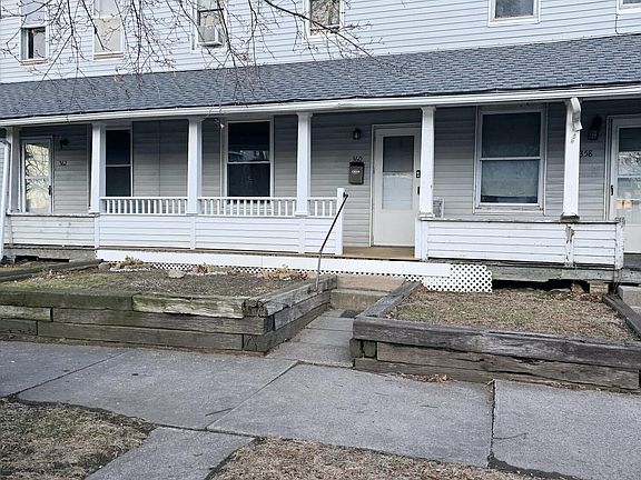 2nd image of 360 N Mulberry St