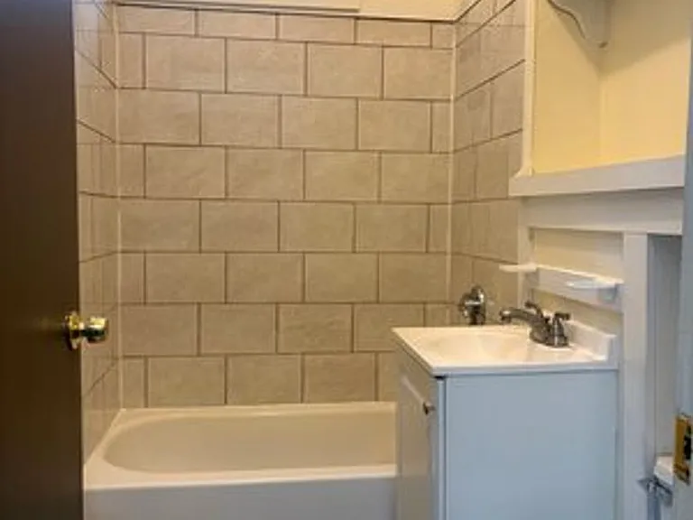 20 Blaine St #TOWNHOUSE — Photo 6