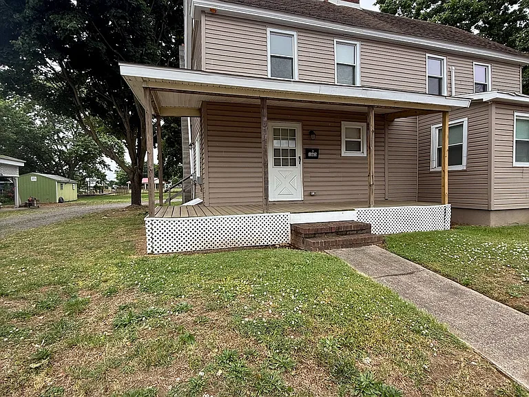 163 S Main St — Photo 1
