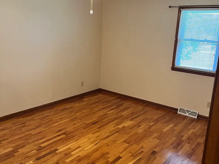 1405 Tamara Dr — Photo 16