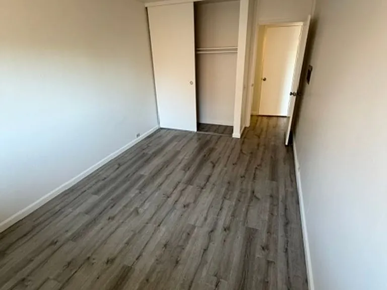 356 Jayne Ave — Photo 6
