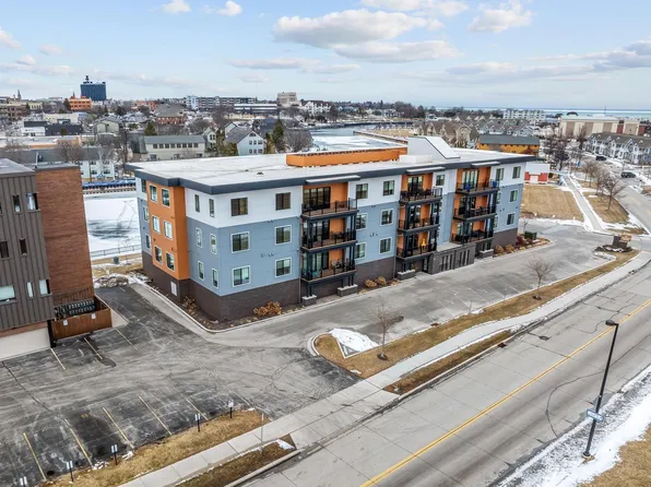 750 South Pier DRIVE #21, Sheboygan, WI 53081