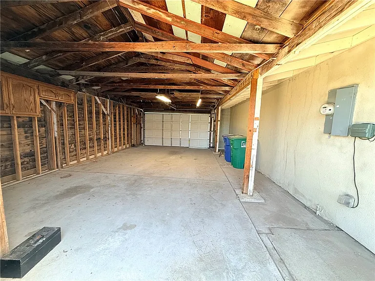 145 Park Ave — Photo 20