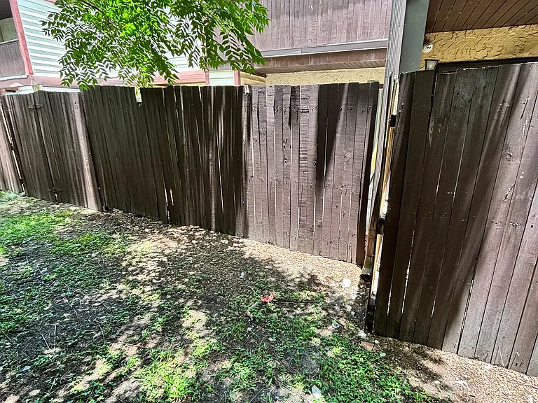 3982 Crayrich Cir #3982 — Photo 38