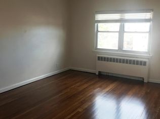 1303 Allerton Ave #2220, Bronx, NY 10469