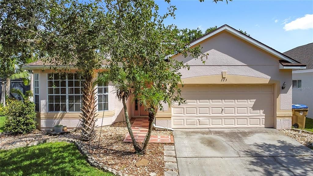 223 Westmoreland Cir