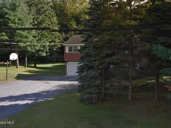 292 Washington Street, Saratoga Springs, NY 12866