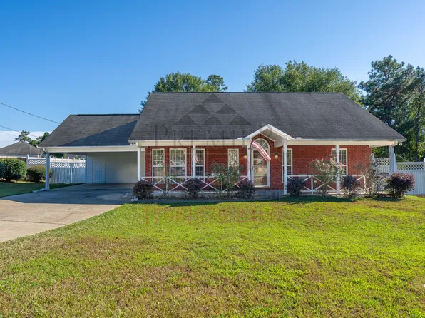 393 Lee Road 554, Phenix City, AL 36867