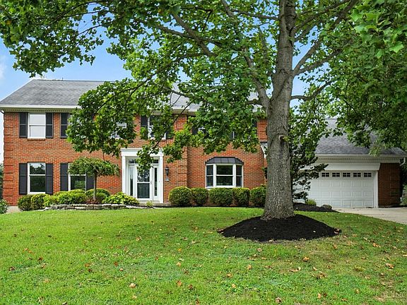 2nd image of 10119 Bolingbroke Dr