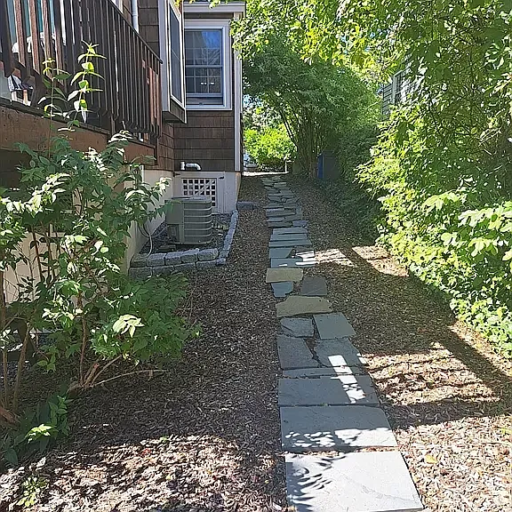 49 Sunnyside Ave — Photo 32