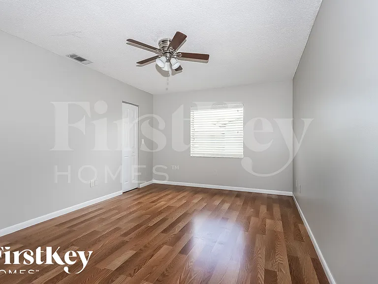 830 Royal Palm Beach Blvd — Photo 10
