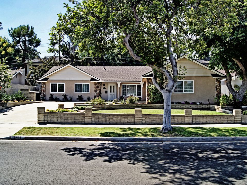 1st image of 5328 E Gerda Dr