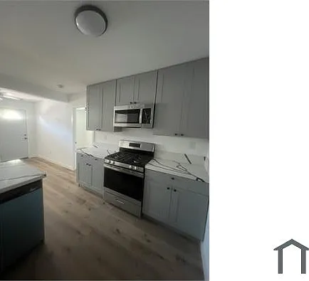 350 E Plymouth St #A — Photo 11