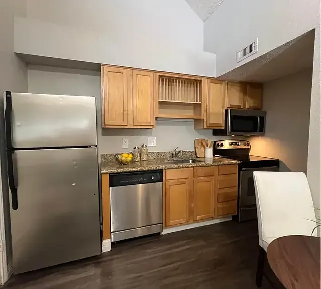 The Edge Apartments — Photo 2