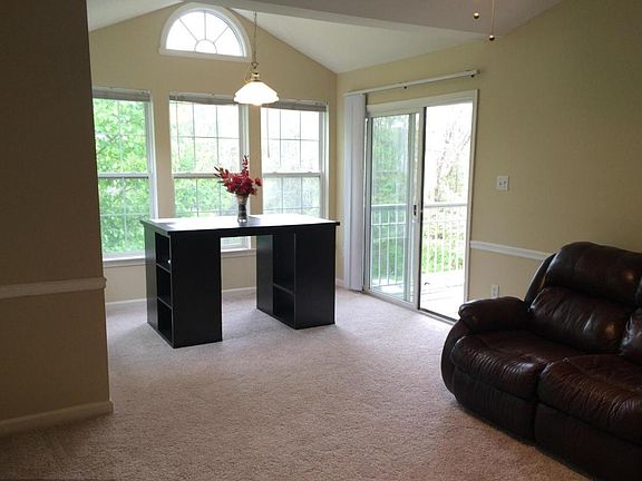 2nd image of 7530 Coxton Ct Unit M