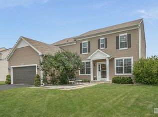 392 Bertram Dr, Yorkville, IL 60560