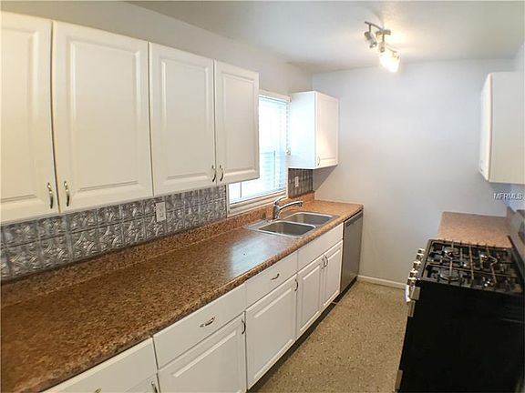 3rd image of 5512 Lunsford Dr