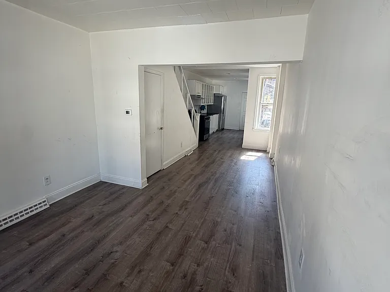 717 Birch St — Photo 2