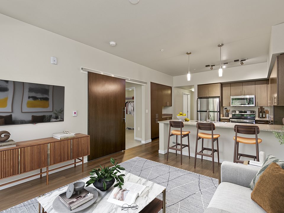 1st image of 8397 158th Ave NE #2302548