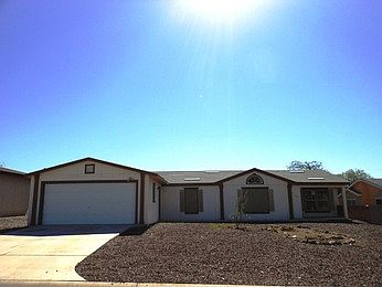 1st image of 2520 E Jared Dr