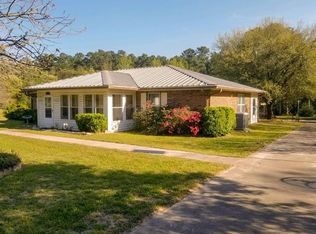 28419 Denn Rd, Montgomery, TX 77356