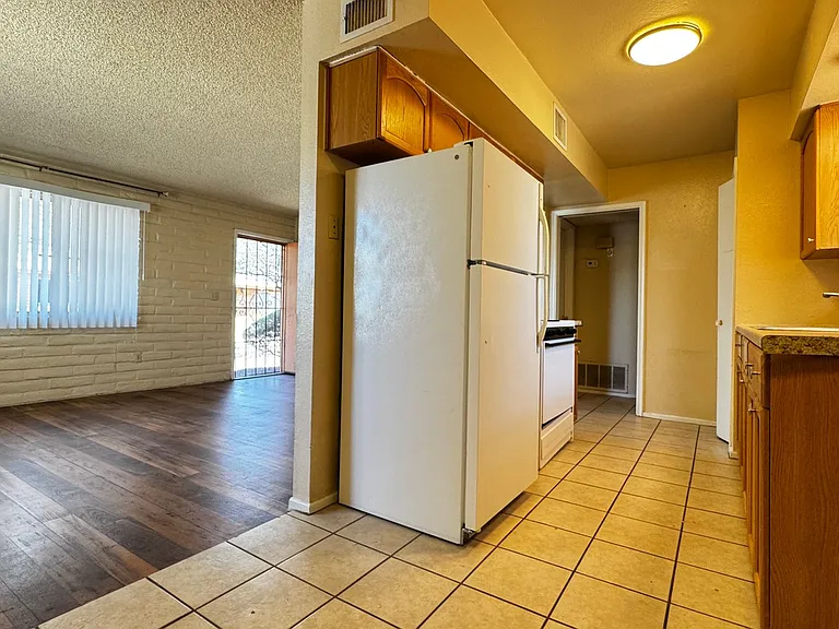 MonteVista3409-3429 — Photo 4