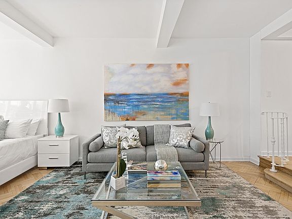4th image of 333 W 57th St APT 5D