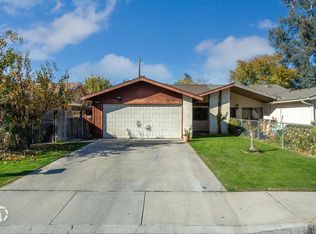 3121 Parkland Ct, Bakersfield, CA 93304