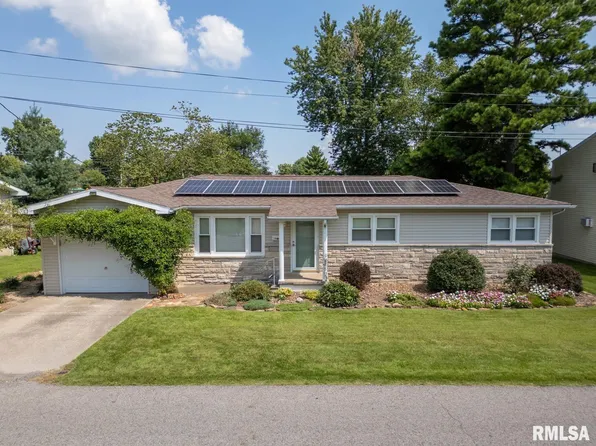 1408 W Goodall St, Marion, IL 62959