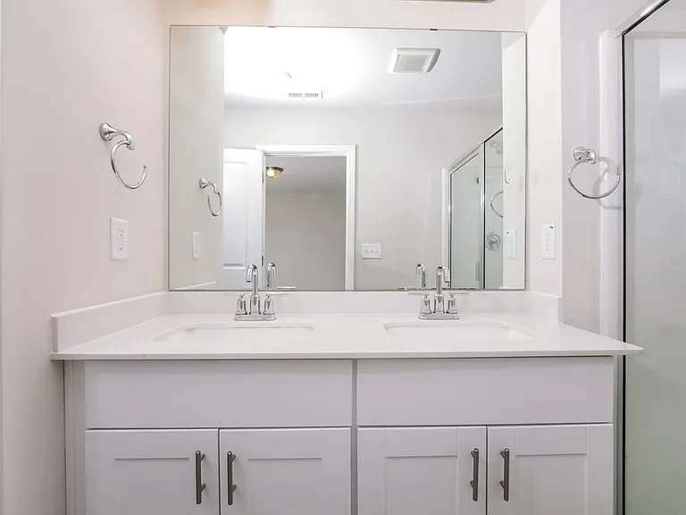 217 Brook Farm Ln — Photo 11