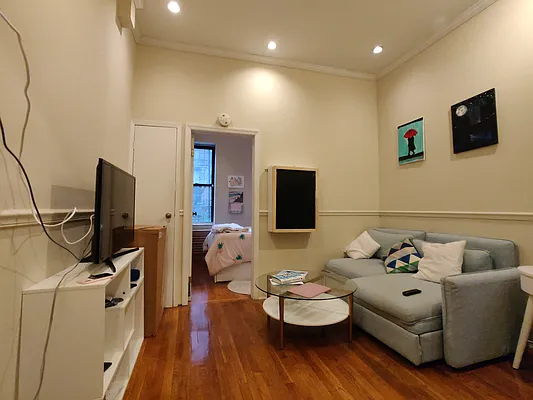 Rented by Highline Residential | media 1