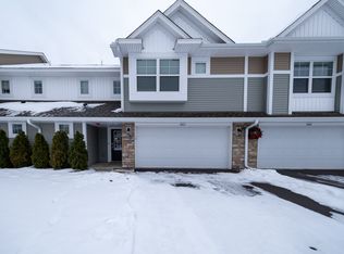 5663 Cattail Ct NE #1, Prior Lake, MN 55372