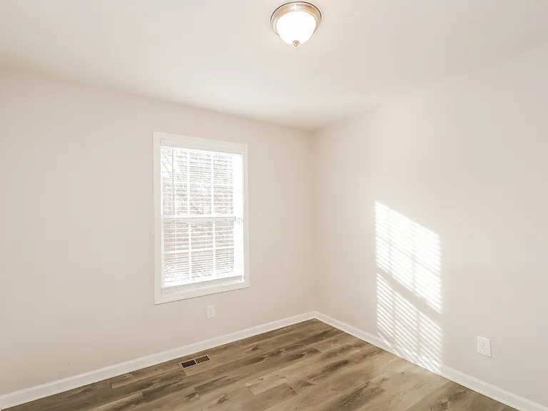 6548 Snowbird Ln — Photo 12