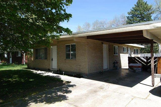 2nd image of 1645 Dennis St